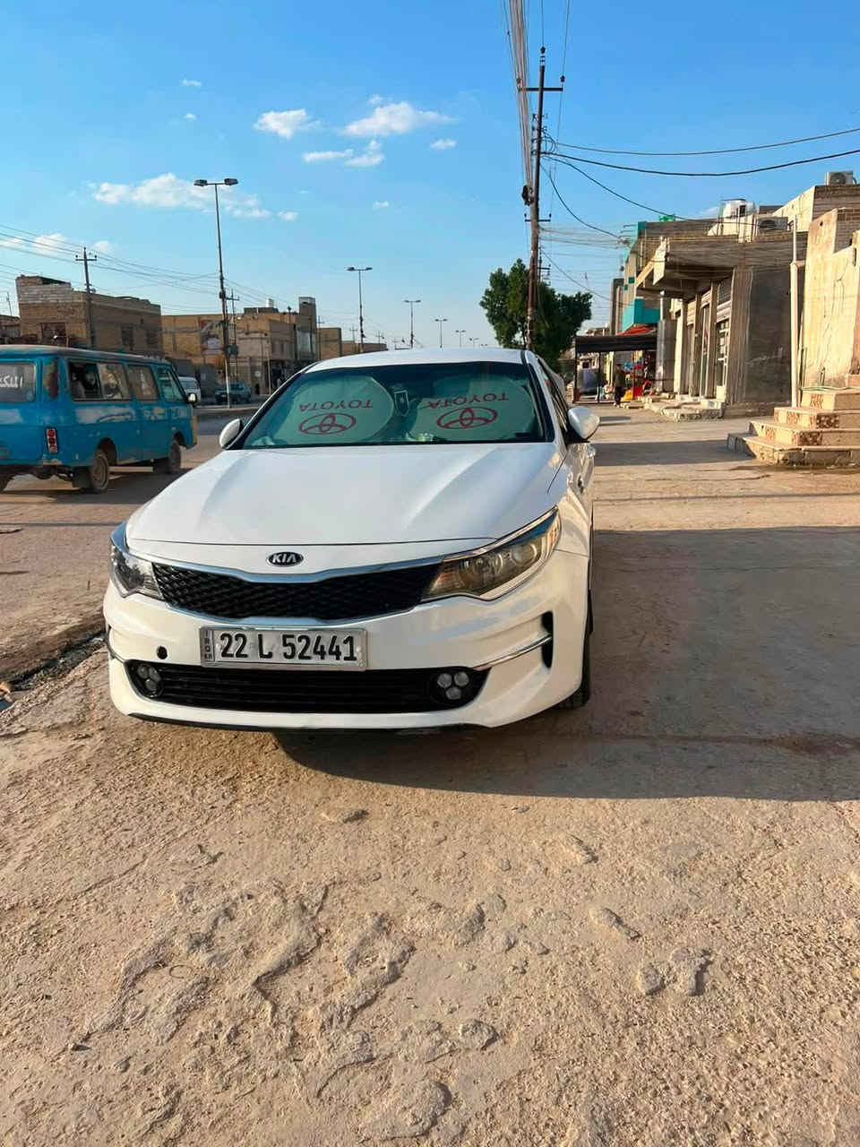 السلام عليكم
اوبتيما 17 وارد امريكي بدون تبديل بس بيها صبغ
رقم اربيل الجديد
السعر 120 قفل 
***********
