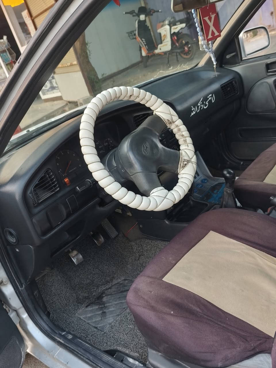 الانتره موديل 94 رقم بغداد تحويل  سياره خير من الله كير مكينه تبريد ثلاجه ) صدر كهربائيات كلها شغاله تخم تاير سياره بدون ضربه او معجون داخل نضيف سياره كله بلاديه ماكو ي شي مو بلادي  للبيع  سياره ( معروضه ٣٠ بي مجال مكاني ديالي هبهب)
‏‪***********‬‏
الانتره موديل 94 رقم بغداد تحويل  سياره خير من الله كير مكينه تبريد ثلاجه ) صدر كهربائيات كلها شغاله تخم تاير سياره بدون ضربه او معجون داخل نضيف سياره كله بلاديه ماكو ي شي مو بلادي  للبيع  سياره ( معروضه ٣٠ بي مجال مكاني ديالي هبهب)
