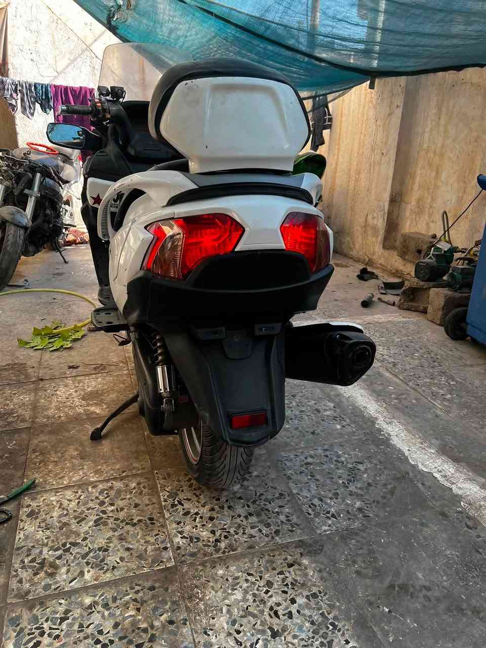 سكاي ويف 650 للبيع حديث فول مواصفات مري شفط جامة كهربائية تدفئه كشن ويدات نقصها ترايش السعر 14 ورقة مكاني حي العامل رقمي *********** ما متواجد عالنت
