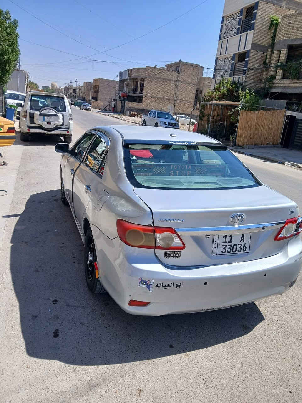 السلام عليكم
كورلا موديل 10  امريكي محدثه 13  كير محرك تبريد خير من الله 
بيها ٤ قطع سياره بيها جراد 
حداديه جديده 
دوشمه جديده 
صيانه منظومه البانزين والماء
مكاني بغداد غزاليه مكلف بالنشر 
هاتف ***********
السعر 87 وبيها مجال ترهم مراوس بالنترا

