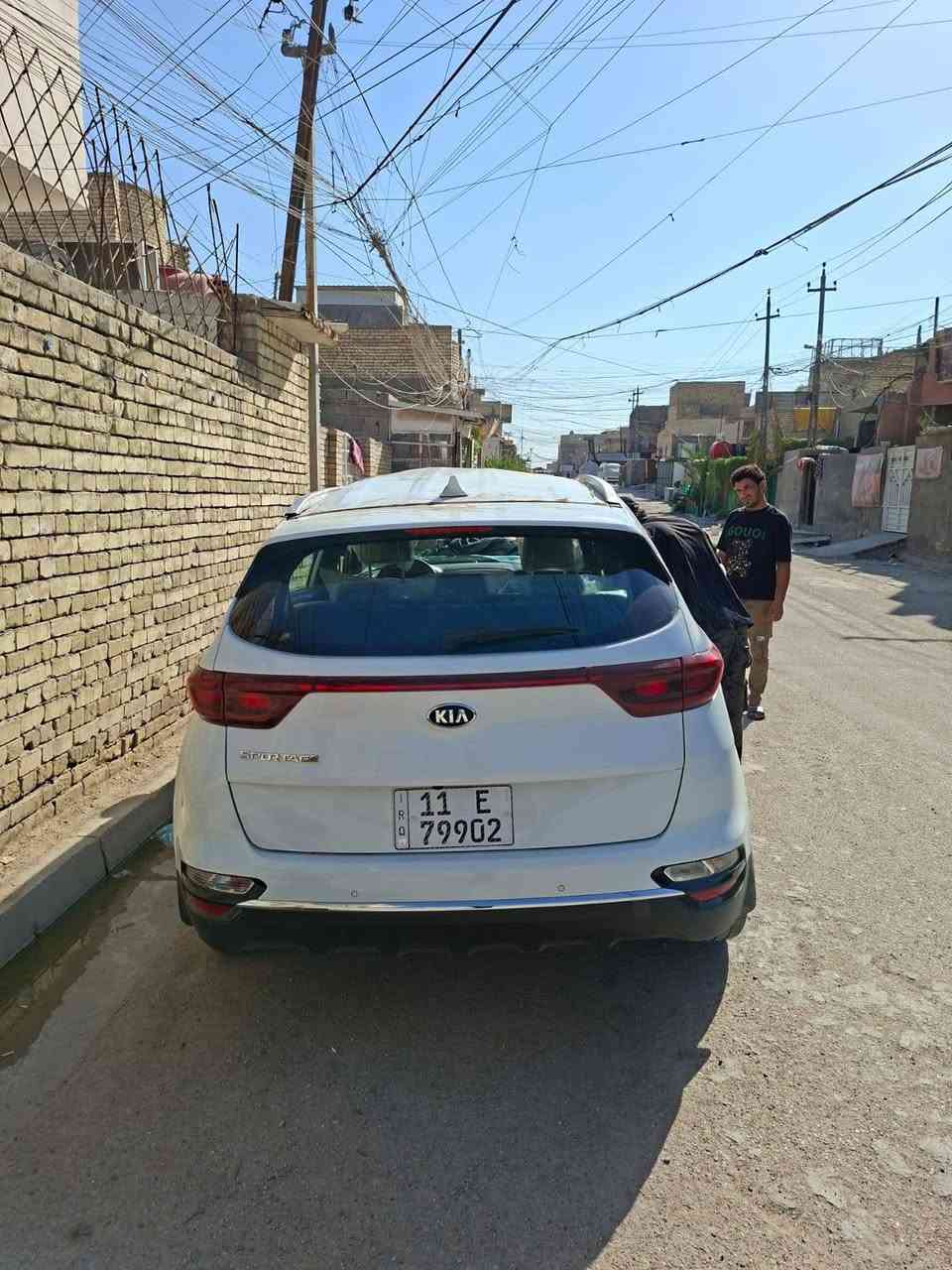 سلام عليكم البيع كيه سبورتج موديل 2020ماشيه 16الف مكلوبه مكان سياره  بغداد المدينه حي طارق ***********
