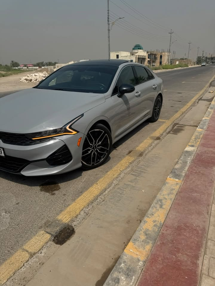 عـــلـئ بــــركـــة الـــلـــه
نــوع الــمـركـبة:- K5 - GT سمنتي
الـــــمــوديــــل:-2023
حــجـم الـمـحرك:- Turbo 2500
الــــعـــــــــداد:60الف
الايــــربــاكـــات:-سليمة 
الـــــــوحـــــــة:- بغداد (حرة )
بصمه تشغيل + ابواب
تشغيل عن بعد ( Remote Start )
بنوراما فتحتين 
داخل جلد ( جملي مختمة GT)
كشنات كهربائيه مع تدفئه مختم GT
تحكم ستيرن جهـتين
شحن لاسلكي
لايت زينون ٣ عدسات ديناميكي
كشافات زينون
بك لايت لد متصل
رادار امامي + خلفي + جانبي
نظام النقطه العمياء مع تحذير الاصطدام مع خاصيه التوقف التلقائي 
مثبت سرعه ذكي تفاعلي مع الرادار
نظام كشف حركه المرور الخلفيه
مساعدة البقاء في المسار 
مساعد الخروج الامن عند فتح الابواب 
شاشة وسطية تدعم Apple CarPlay & Android Auto 
درايف مود ٤ وضعيات للقياده Normal,sport,sport plus ,custom 
نظام ترحيب عند الاقتراب
فتح الجنطه عند الاقتراب
بعد هواي مواصفات 
الضرر  - جاملغ امامي ايسر فقط
للاستفسار 
الرقم ؛***********
***********.
