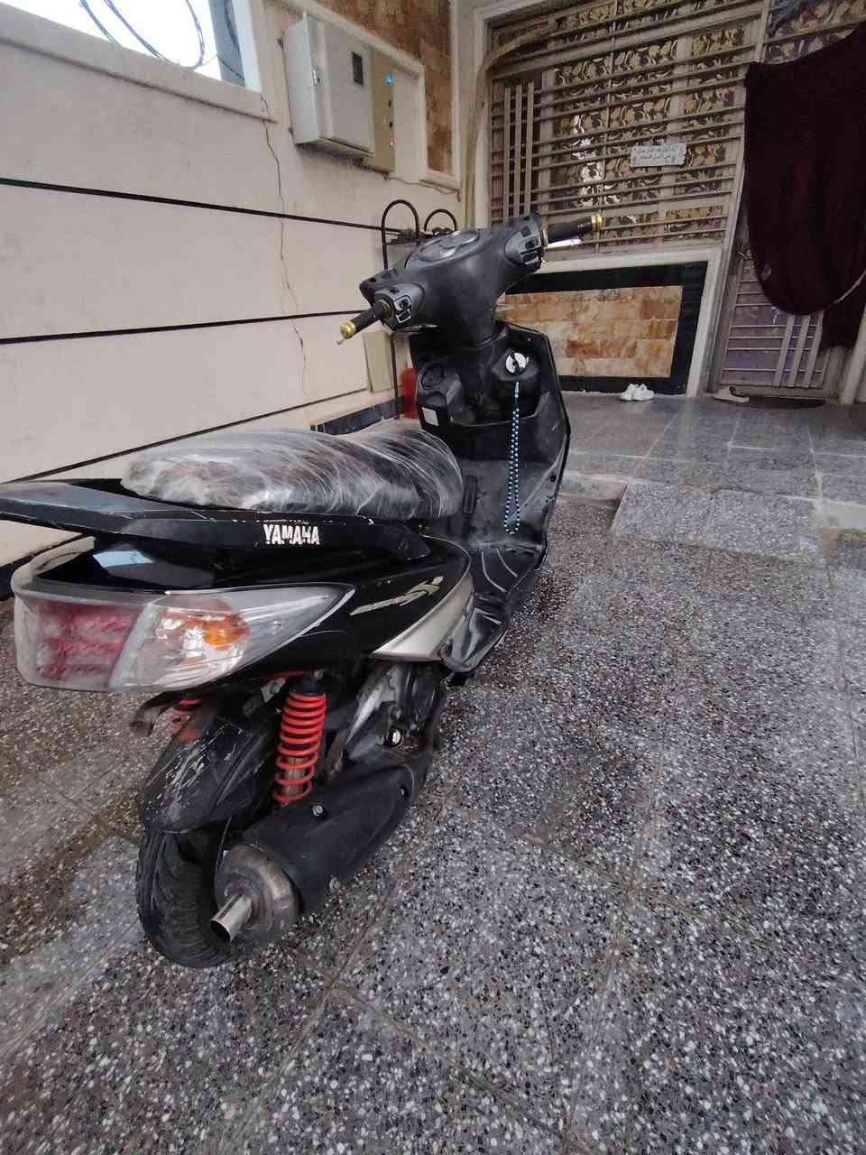 سكنس فحل بلاديه ممفتوحه تخبل شوفت عينك مكينه خرسه تجي وتشوف: سعر500وبيها مجال ابو 400لا توصل
مكاني بغداد الغزاليه: توصيل واتساب فقط ***********
