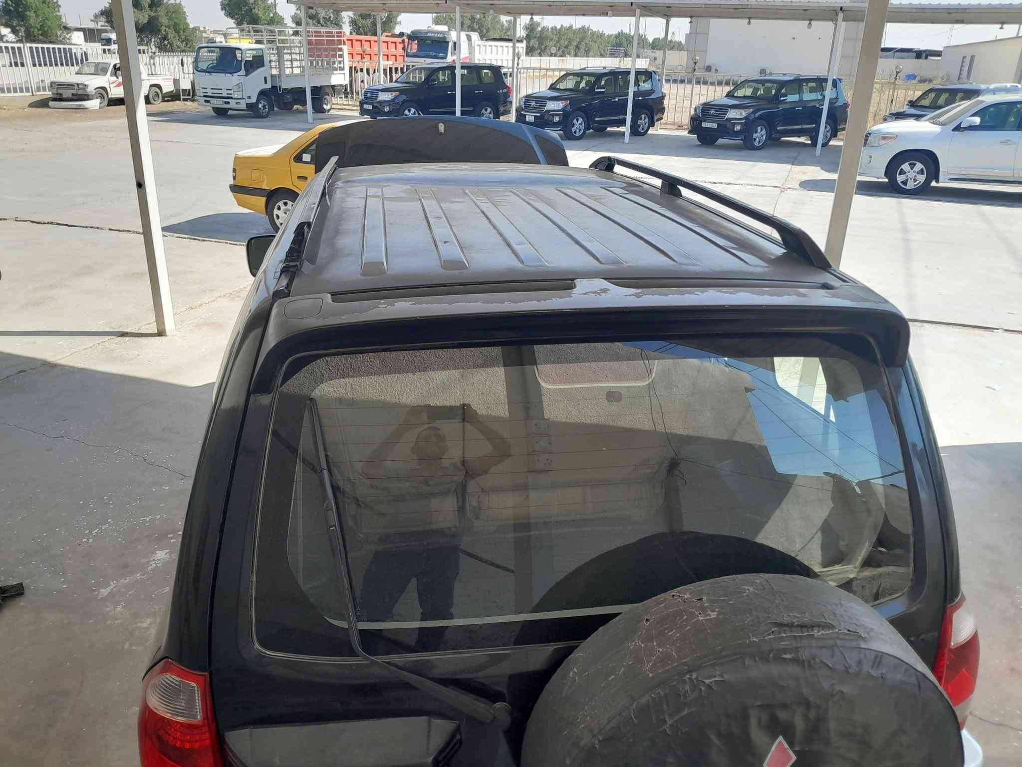 باجيرو للبيع موديل ٢٠٠٦ خليجية
السيارة مصبوغة عام بدون قمارة للجمالية محرك ٣٠٠٠ وكير وحدادية وتخم تاير وباتري جديد والكهربائيات كلها شغالة وتبريد ٣ قطع ثلج و٧ راكب ورقم بغداد باسمنة ورقم وسنوية جدد سعر السياره ٧٠$ وبيهة مجال مكان السيارة بغداد حسنينه الراشديه شارع المرور 

رقم هاتف ***********  ***********
