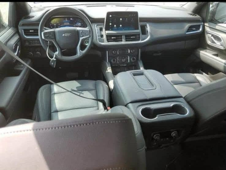 تاهو٢٠٢٣  Z71 امريكي

الفئة الرياضية بلتاهو 

موديل السيارة 
٢٠٢٣  
حجم المحرك : V8 5.3 
مواصفات: Z71 فول بنراما  

بصمةً تشغيل و بصمة ابواب 

تشغيل عن بعد 

كراسي جلد اسود كهربائي VIP

كراسي خزن وضعيات 
كراسي تدفئة 
كراسي خلفيه تبريد ايضا تدفئة 
دفع رباعي 4*4
العداد  دجتال إلكتروني 
سستم سماعات Bose

كاميرات 360 / 5كاميرات محيطيه بدقة عالية 
صندوق كهربائي 
رادار مانع تصادم امامي 
رادار خروج عن المسار 
رادار نقطة عمياء 
رادار خلفي 
شاحن لاسلكي للجوال 
ستيرن كهربائي 
ستيرن تدفئة 
حساسات أمامية خلفية 
لايت زينون LED
تحكات كهربائية كراسي خلفية 
اوتو ستوب توقف تلقائي
بريك كهربائي 
سيارة بيها بعد مواصفات 
السعر ٣٦٥$
وبيه مجال قليل
اتصل وتدلل
***********
