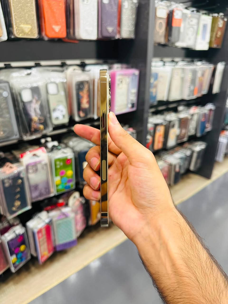 🔥 عرض خاص🔥 

‏
‏📱 ايفون 13 بروماكس مستعمل 

💵السعر745 الف

💾ذاكرة 256GB

🔋البطارية 88
  ————————- ————————
🏛العنوان: صلاح الدين تكريت شارع زهور مقابيل مركز النمور مجاور كوين 
📞📞هاتف***********
