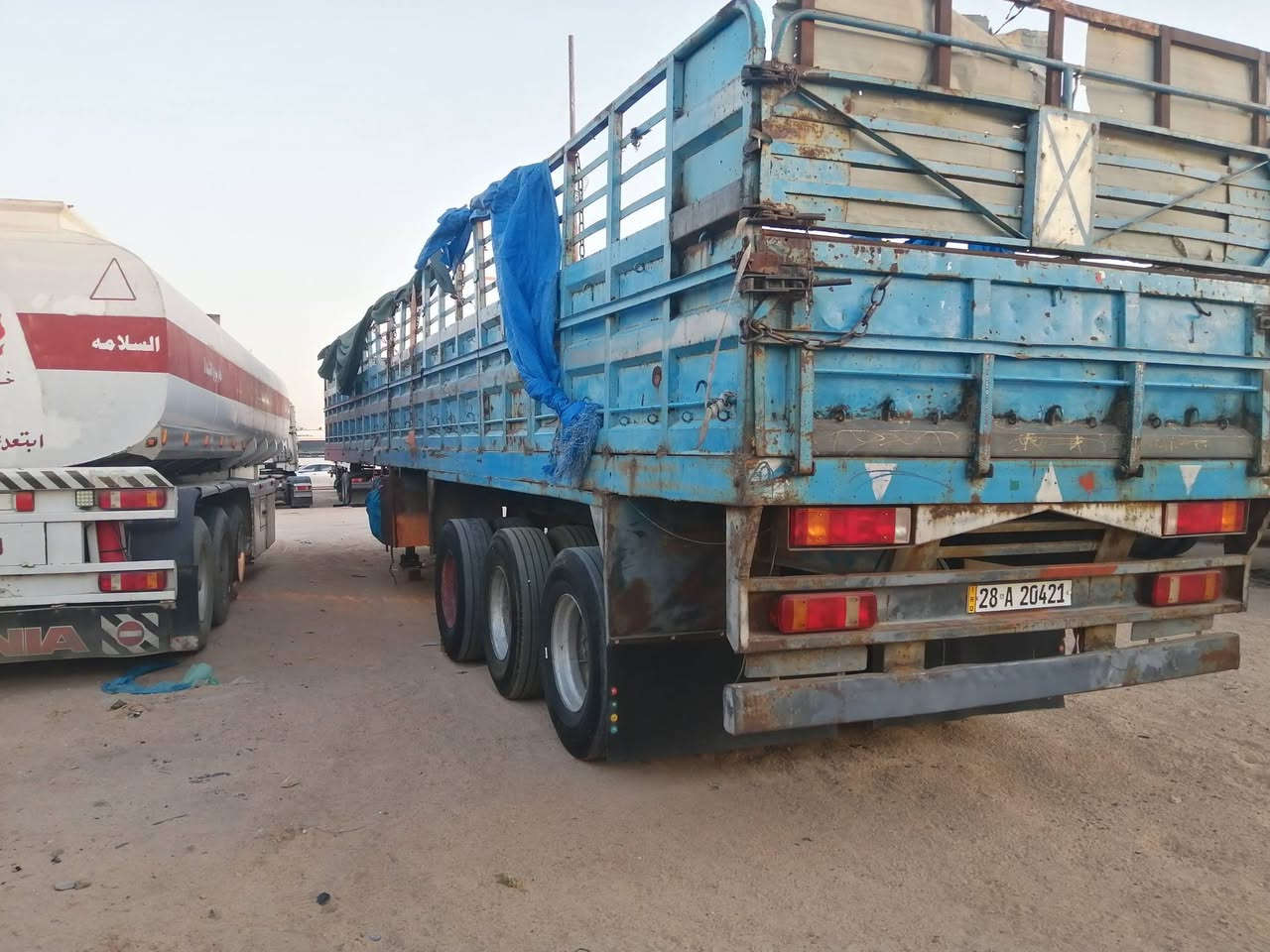 عربه جناب اوربيه مزوج اصل طول ١٣و٦٠ شاصي مكفول تخم تاير عدا زوج نص عمر حداديه بريك هوى كهربائيات جاهزه سعره  ٠ موجوده بالنجف مدينة المعارض للاستفسار الاتصال على📞📲
 ***********// ***********
*********** // ***********
