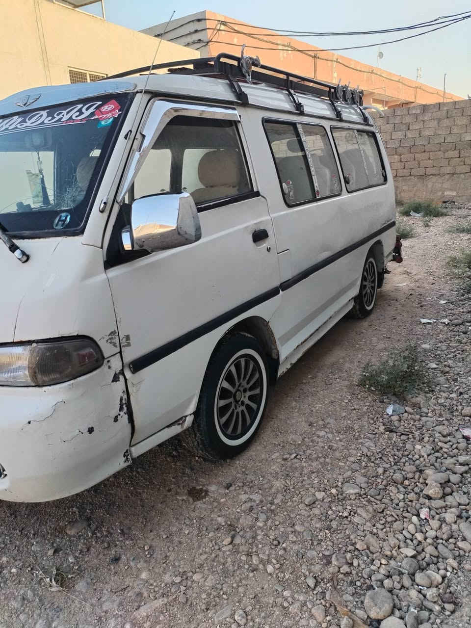 كيا هوندا للبيع موديل ١٩٩٧ سيارة نظيفة محرك ٣٠٠٠ معمر جديد غرامات مرور صفر هيئه مامسجل شرط تحويل صاحبه بلموصل سنوية لحد ٢٠٢٨ السعر ٥٢ بيها مجال رقم الموبايل ***********
