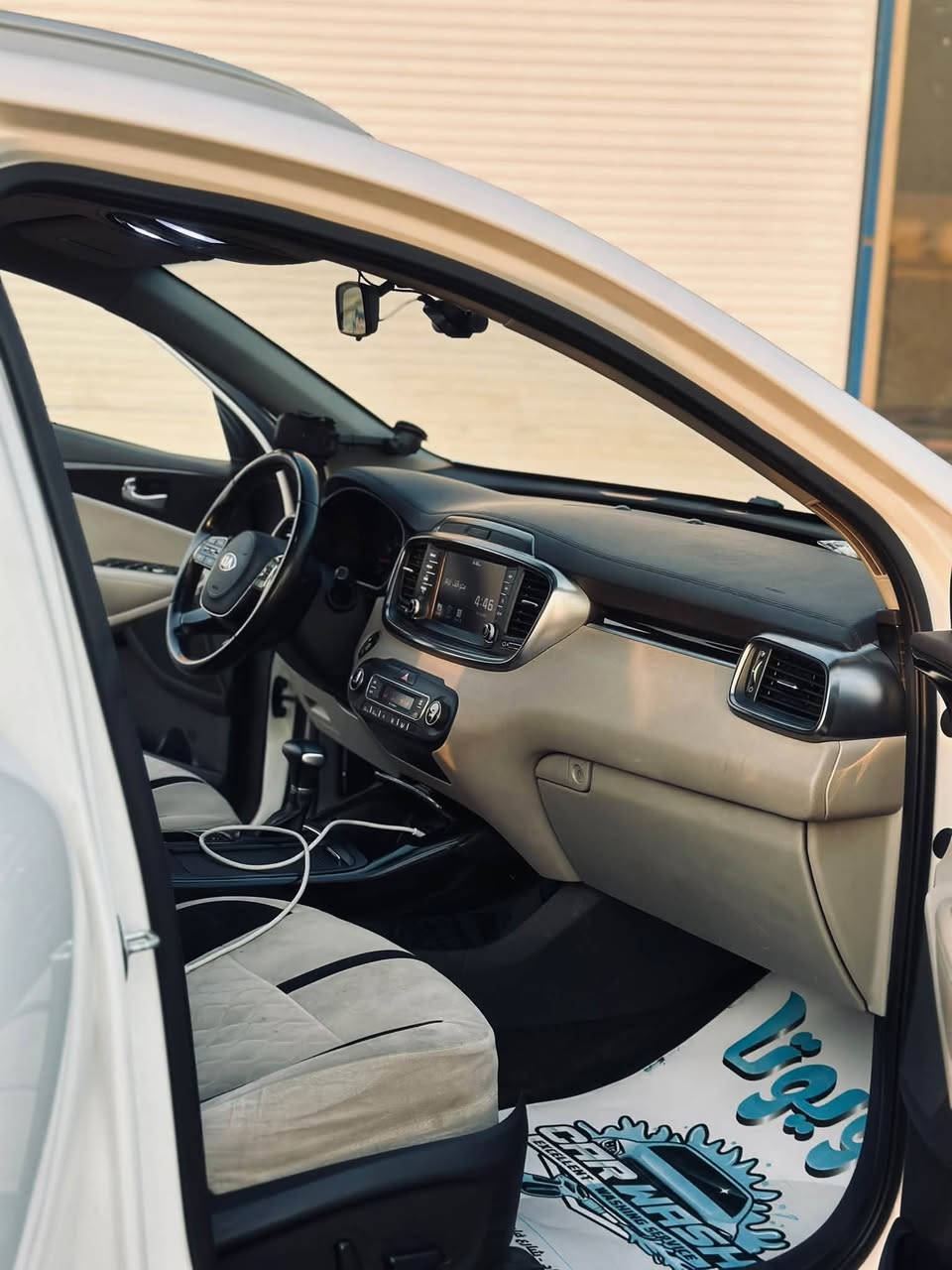 🚘 كيا سورينتو 2019 خليجي للبيع

🔹 الموديل: 2019
🔹 الوارد: خليجي
🔹 المحرك: 6 سلندر V6
🔹 السعة: 3.3 لتر
🔹 القير: أوتوماتيك
🔹 الدفع: حسب السيارة (/أمامي)
🔹 عدد المقاعد: 7 ركاب
🔹 الفئة: نص مواصفات

✨ المواصفات والتجهيزات:

• شاشة وسطية
• كاميرا خلفية
• حساسات خلفية امامية
• تحكم بالمقود
• مثبت سرعة
• تكييف
• تحكم كهربائي بالمقاعد حسب الفئة
• بلوتوث كار بلي
• مراية كهربائية
• 3 صفوف
• 

🔥 6 سلندر 3.3 — أداء قوي ومناسب للعائلة والسفر
🇦🇪 خليجي
 موديل 2019

📞 السعر: ______24،000$ وبيها مجال
📍 المكان: بغداد
📲 للتواصل: *********** واتساب فقط
