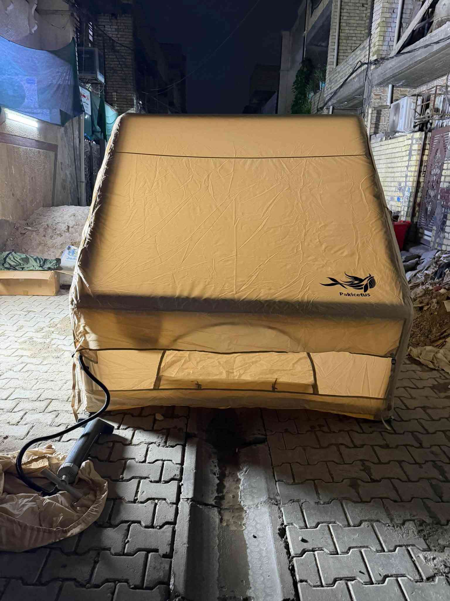 خيمتين • جديدة • كراسي