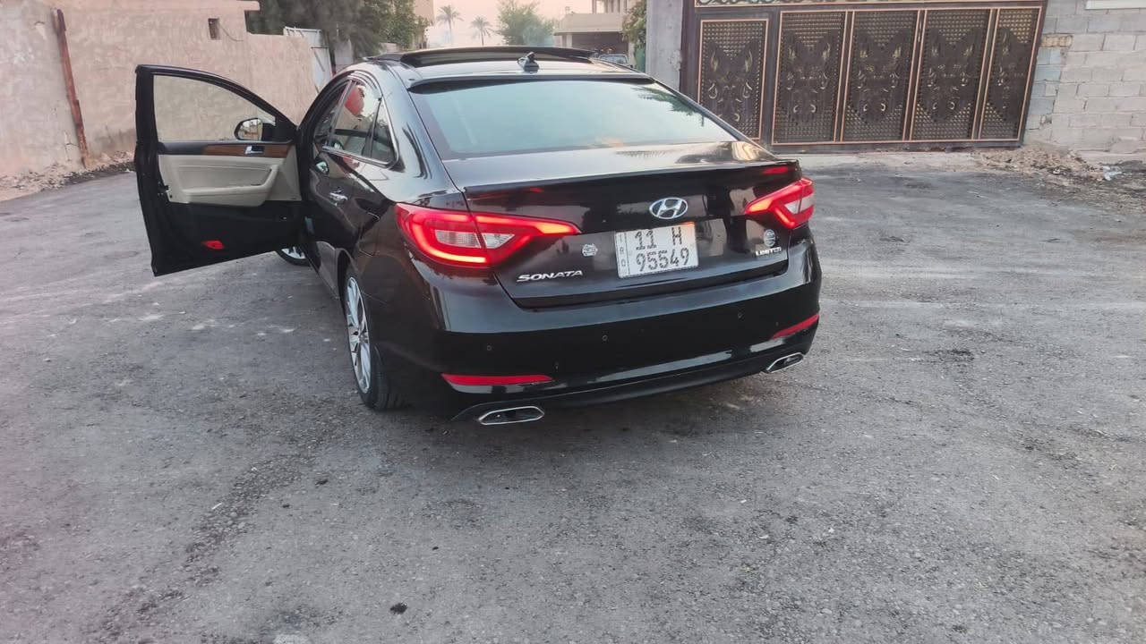 سلام عليكم
البيع سوناتا 2018 رقم بغداد (خليجي )

فول مواصفات 

بانوراما بردات بلاديه برده خلفيه كهرباء 

مري شفط كامره خلفيه نقط عمياء شاشه تدعم نضام ابل كار بلي

بصمه ابواب  جنطه ذكيه

بصمه تشغيل داخل صاج ملكي 

ويل كب كروم كشنات كهرباء ستيرن هيتر 

لايت امامي خلفي LED

السياره ماشيه 124حقيقي

السياره نضيفه ومال جناي 

تبريد قطعتين كشن تدفئه تبريد كشن الخلفي تدفئه

(حادث السياره جاملق أمامي عكس السائق اثر طخه مبدل نفس الون والجاملغ الخلفي صبغ اثر جراد )

السياره معروضه 143وبيها مجال حك الجيه 

رقم صاحب السياره ‏‪‏‪***********‬‏

غير متواجد على الفيس
