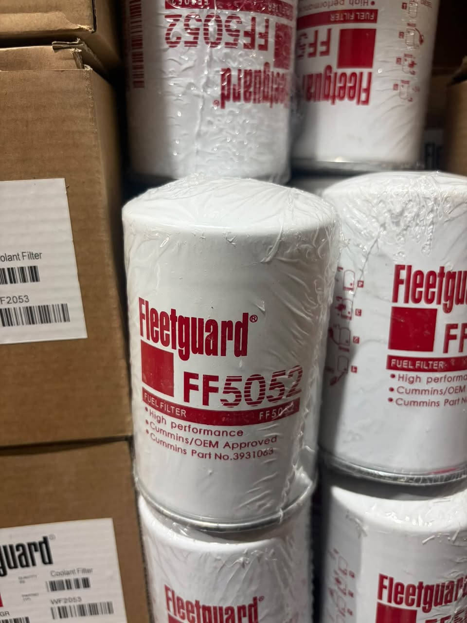 متوفر عدنا جميع أنواع فلاتر مولدات کمینس
LF3349
FS1280
LF3000
FF5135
WF2075
WF2053
LF670
LF777
LF3325
FS1006
LF9070
FS1040
عنوان:أربیل صناعة جنوبي فرع اول
شرکة حاجي عزیز زنکنە
📞:***********
📞:*********** 
جملة مفرد
