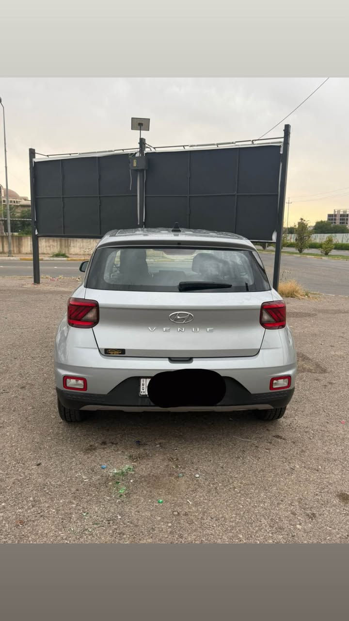 هنوداى ڤينو
مواصفات/SE
مۆديل/2021
پارچه/١بست تەنيشت  قەبغ بەنزين صبغه ١بست دەرگاى پشت سەکن ساده كوته
سعر/120وەرەقه مجال
ژمارەی موبايل/*********** أربيل, العراق
