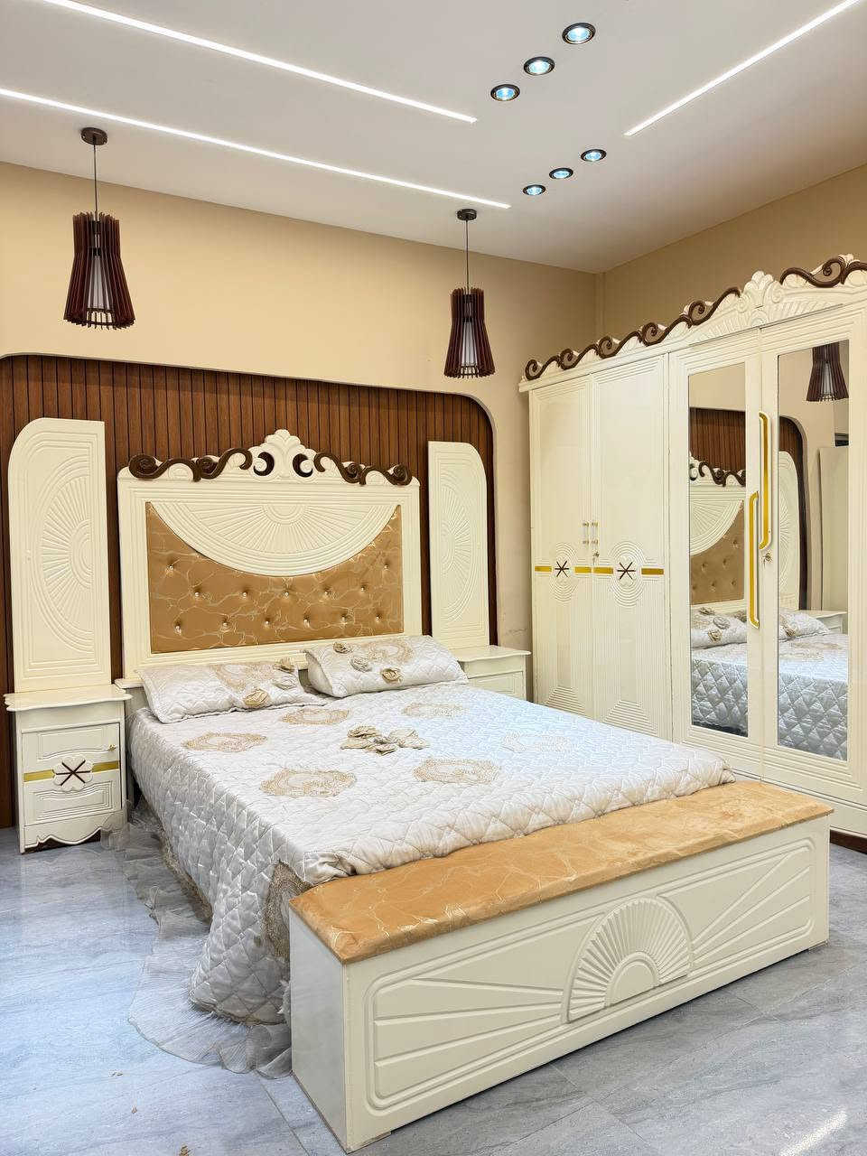 السعر ب 975 الف 

خدمة توصيل كافة المحافظات 
داخل بغداد مجاني التوصيل 

#للمزيد من الاستفسار والحجز مراسلة الصفحة الواتساب ‏‪***********‬‏
