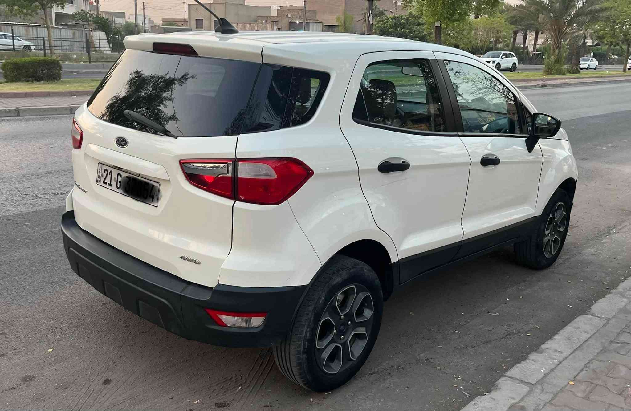 السلام عليكم
فورد ايكو سبورت موديل ٢٠٢١ ماشية ٦٦ الف وقابل للزيادة
محرك ٢٠٠٠  دوش فور ويل عالية شوية اعلة من الصالون 
حادث امامي جاملغ ودعاميه
كامره دوارة حساس خلفي حساس تاير
اطفاء ذاتي عند التوقف وبيه هواي مواصفات 
رقم سليمانية ويل كب الاصلي 
كلش نظيفة السيارة 
مكاني بغداد العامرية 
*********** بي واتس او خاص
