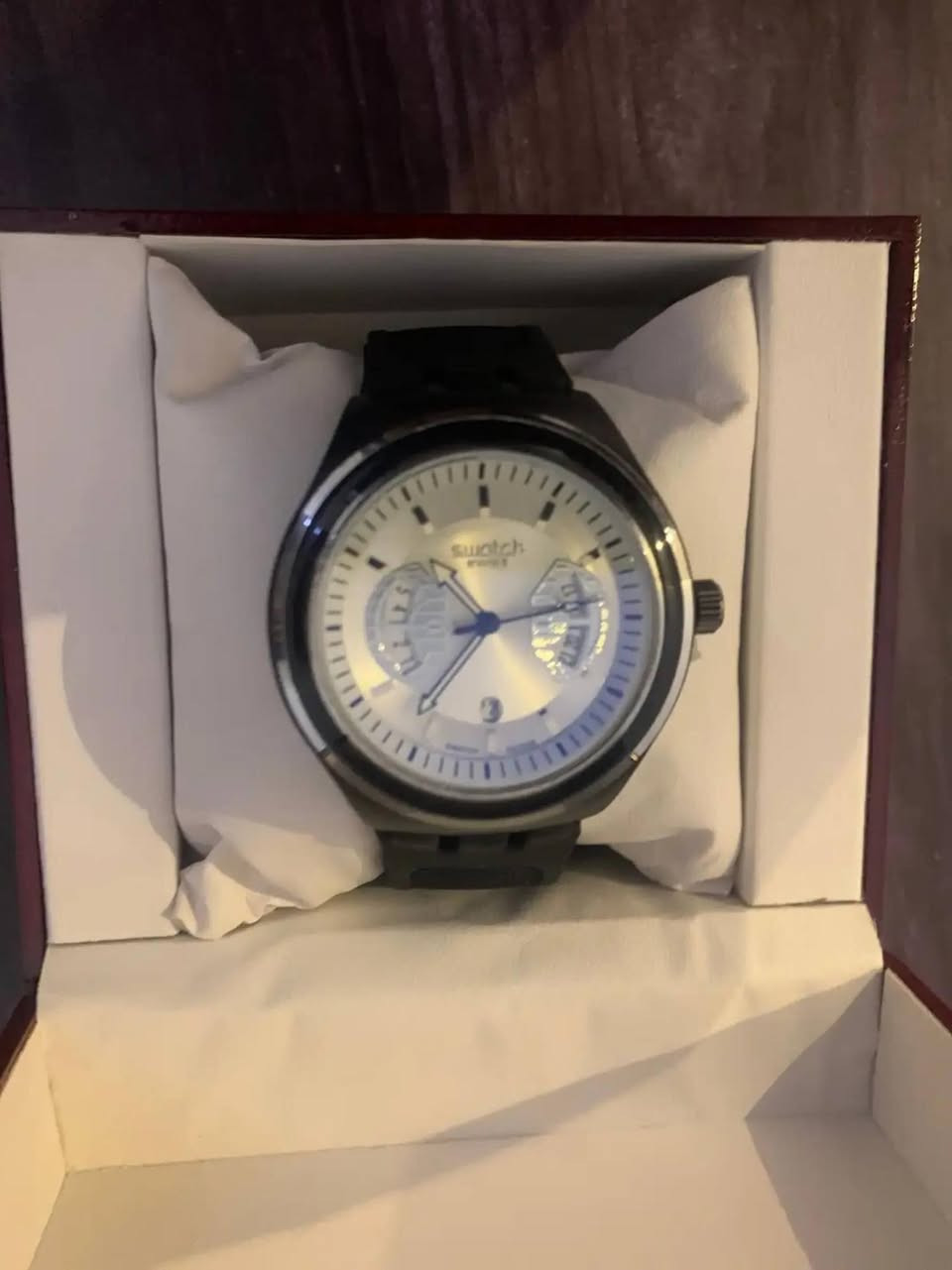 اول تم اسواج سويسري⌚ للحجز ***********
