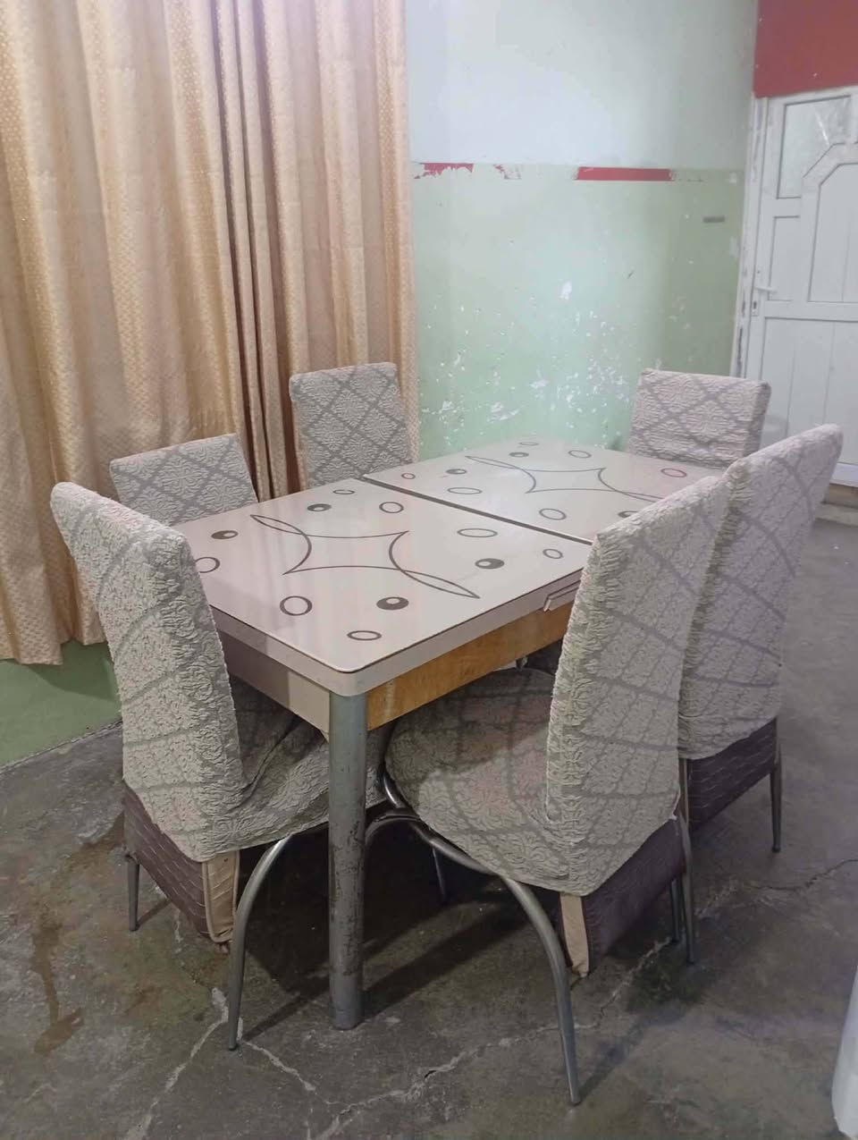 ميز وست كراسي وغساله توماتيك انضاف ما بيهم شي والغساله تشتغل الاتصال على الرقم ***********
