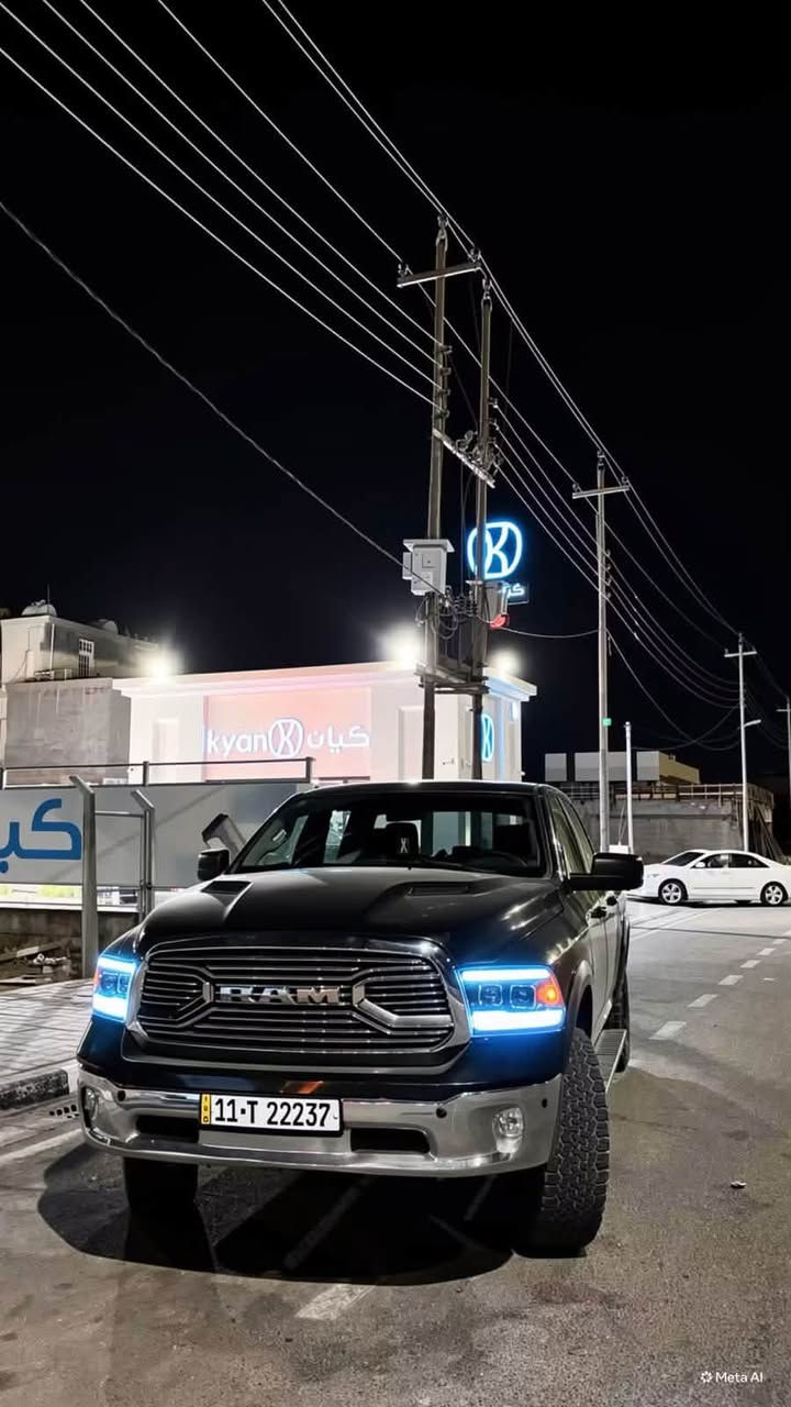 السلام عليكم
رام كلاسك موديل ٢٠٢١ 
6 سلندر مكينه ٣.٦
باب طويل بدي قصير
ماشية ١٢٥ كيلو 
سيارة مرفعها ١٠ انج
مع تخم تاير جبلي 
وارد امريكي بيها قطعتين صبغ
سيارة نضيفة جدا و
جاهزة من جميع النواحي 
رقم بغداد مميز 
للمراوس او البيع 
حسب الرغبة 
مكان السيارة بغداد حي العدل 
للاستفسار ***********
