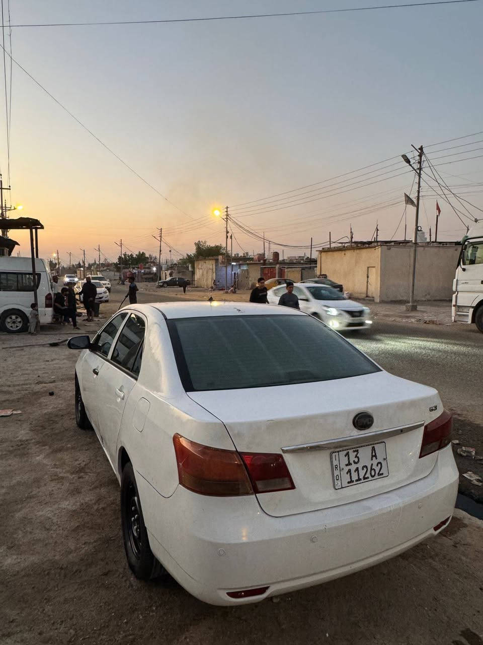 السلام عليكم
BYD g3 2013 موديل
 رقمها عماره رقم انجليزي باسمي تحويل ثاني يوم جير ومكينه وتبريد جدا كفاله البودي يشوف العين ما بيه تبديل سياره فول تنته بشاير بالمري ترحيب اربع بصمات فول عنوان البصره العده مراوس كيا ناصي اراوسه  السعر45 رقم الهاتف***********
