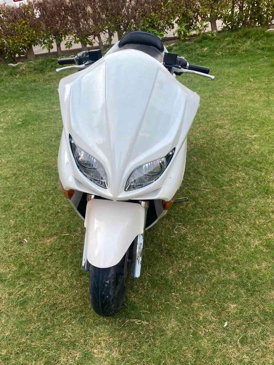 فورزه 09 للبيع دبل كزوز مزوده الدراجه دبل نيكل  جاهزه من كلشي   مكاني بغداد السعر  950بيهة مجال قليل. ***********
