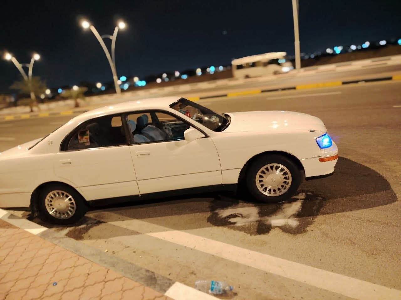 السلام عليكم بطه كراون موديل 2000 مكينه وكير على الفحص نضيفات حداديه نضيفه مكفوله كفاله عامه مابيها عيب شرعي مكفوله من الضربه والنقل الجثه والكص كفاله السياره مصبوغه جماليه سياره صبغ عام سياره ب اسمي سنويه وهزه جديده ب اسمي سياره حلوه مامتعوبه جديده مكان البصره القبله حي الشهداء  السعر 52 وبيها مجال 
هاتف ***********
