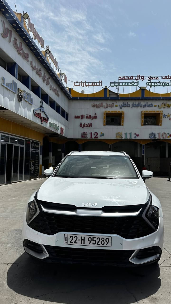 كيا سبورتج موديل 2025 خليجي رقم اربيل
ماشية 18الف كيلو
مواصفات السيارة فول ماعدا الفتحة
حساسات امامي خلفي
كاميرا خلفية
مانع انزلاق
Auto hold
ابل كار بلاي
أندرويد اوتو
شاشة وسيطة
شاشة لمس
كشن السائق والراكب الامامي كهربائي
تدفئة للستيرين
تبريد السيارة
5 مقاعد
السيارة نظيفة جداً موديل 2025 خليجي
فقط بيها سانتيم واحد بارد بالمدكَرِ الامامي الايمن موضح بالصورة غير هذا السيارة جديدة جداً سعر السيارة220$ وبيها مجال بسيط
***********
