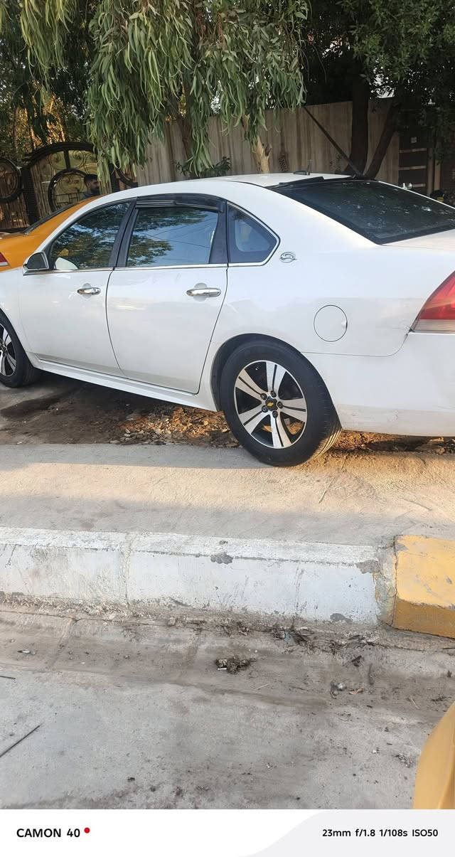 سلام عليكم شوفرليت امبالا موديل ٢٠٠٩شمالي نكليزي كلين بدون ضرر بيها بس جاملغ بارد موضوح بالسنونار 
سعر 80 بيها مجال للشراي حك الجيه 
رجأ المو شراي لا يتصل عنواني ديالى بعقوبة رقم الهاتف ***********
