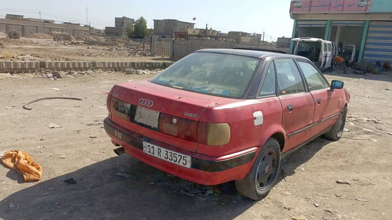 السلام عليكم للبيع اودي موديل 1992 رقم بغداد تحويل مباشر السعر 30 ورقه وبها مجال سياره سياره جاهزه عوزها تبريد فقط كير اوتوماتيك العنوان بغداد قضاء الزوراء منطقه الشاعوره للاستفسار  ***********
