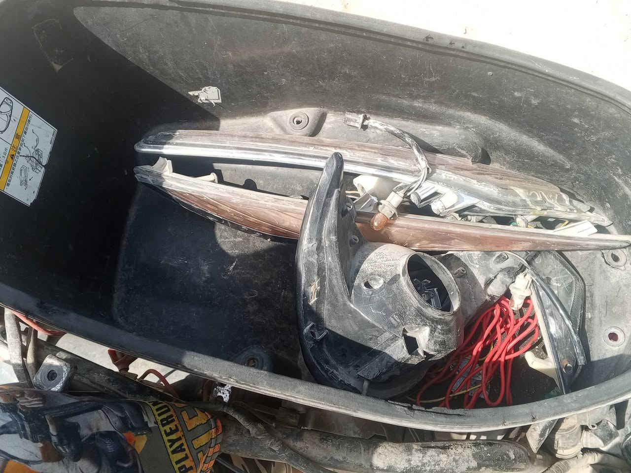 سلام عليكم للبيع دراجة زازوكي نقص كفرات مكينه جفتتهة مشيت بيه اسبوعين وتركته كابريته جديده نواقص بيه قليل غراضهة موجودة اشاره لايت سعره 150وبيه مجال بسيط 

اكثر تفاصيل اتصال على الرقم ***********
