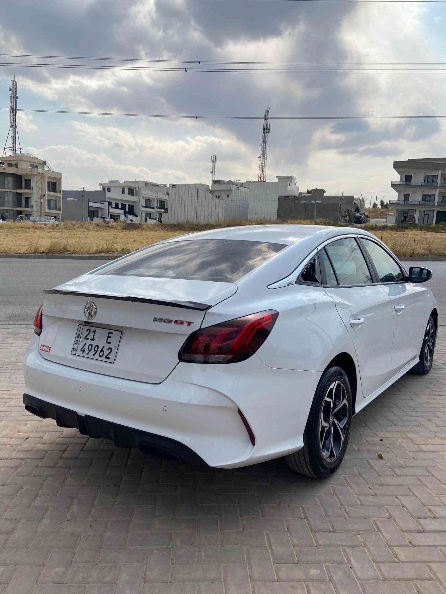 ئێم جی GT مۆدێل ٢٠٢٤ فوول  تەنها ١٨ هەزار ڕۆشتووە بێ بۆیاخ بێ سارد تەنها قوپاوی هەیە سۆنەرم داناوە  نرخی ١١٢ وەرەقە.   
بۆ پەیوەندی:-*********** السليمانية, العراق
