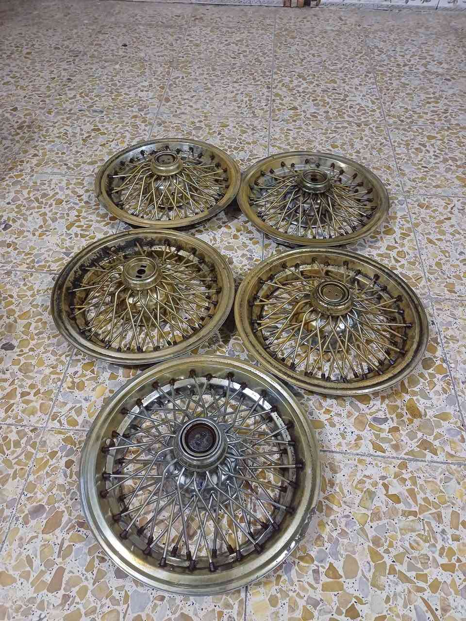 ملحقات سيارات • بدون تفاصيل • ابو علي