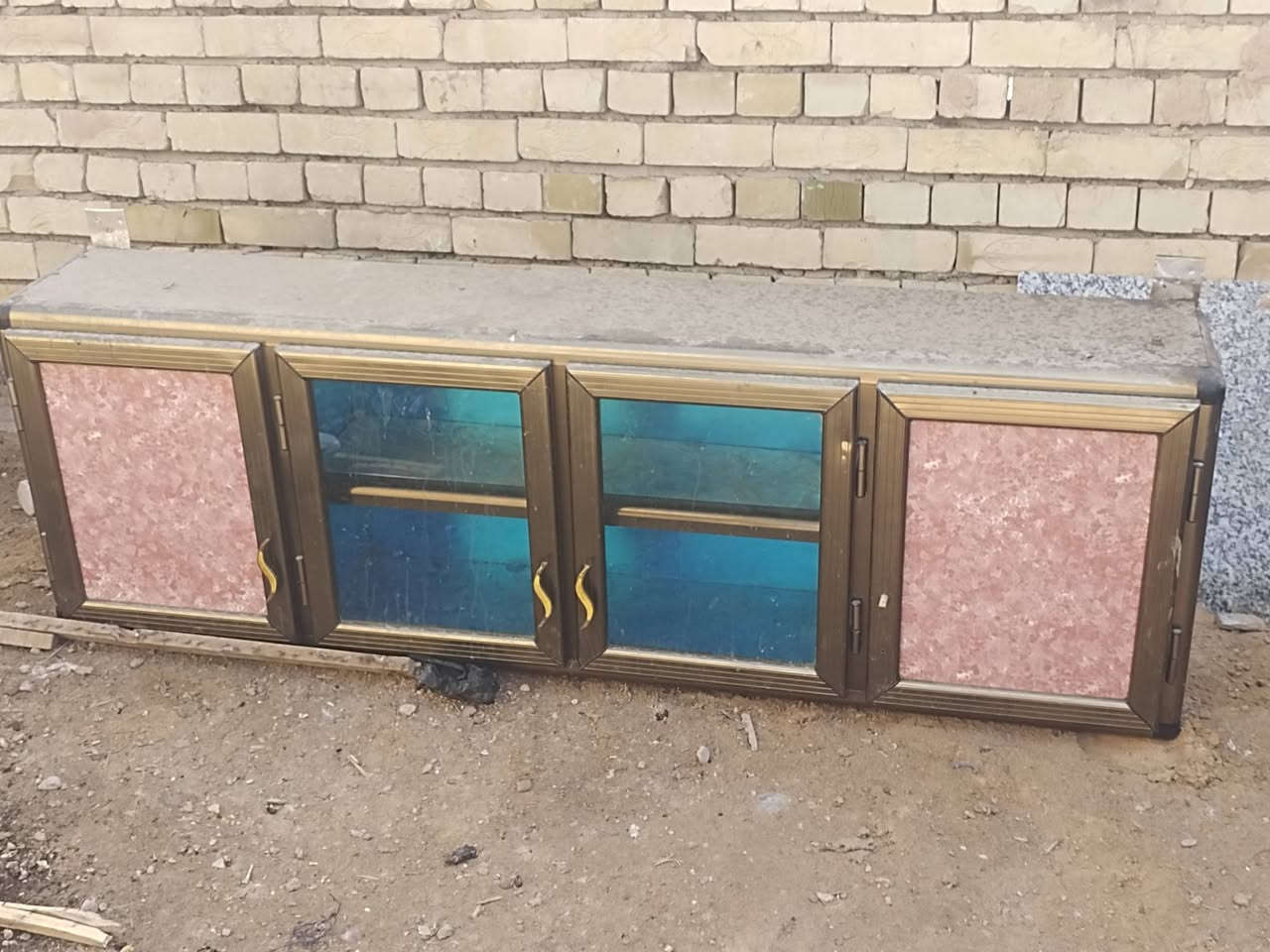 مبرده • كاونتر