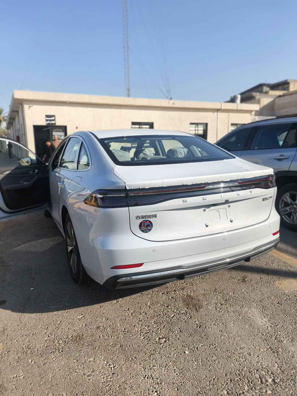 سلام وعليكم جيلي دلاكسيa7 البيع موديل 26ماشية 600كيلو متر يعني اقل ألف سياره روعة بشكل بس صار عدي صرف وأريد ابيع مكفولة كفالة عامة سياره زلغ مابيهة ومسويلهة برمجة التطبيقات ب100الف والله سعر 27مليون قفل وانتضر فتره راح اصير ب30مليون مكاني بغداد مدينة صدر قطع واحد رقم ***********
