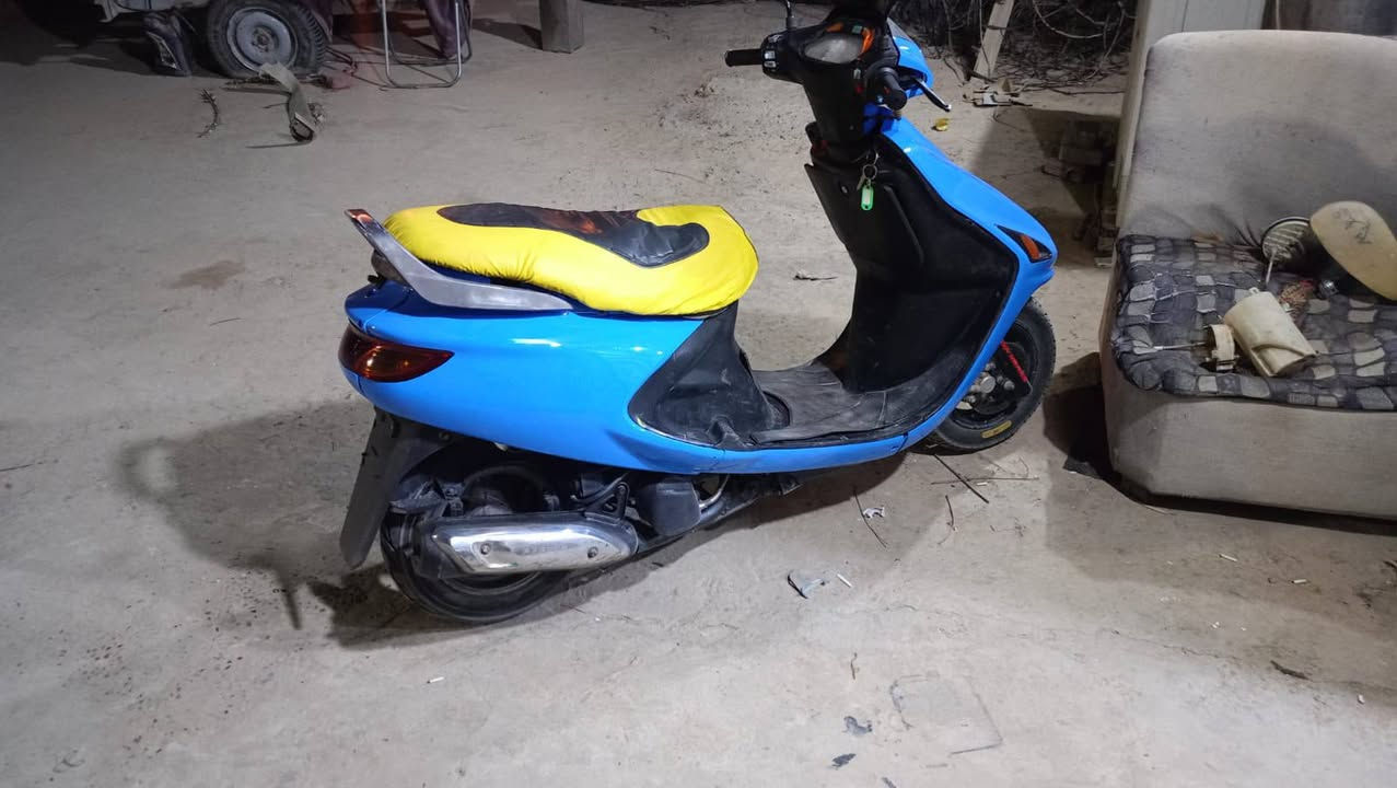 سلام عليكم فراشه فحل للبيع دراجه نضيفه مكينه جديده مال حاويه قبل 3 اشهر مبدلها سعر 550 وبيها مجال مكاني نجف ***********
