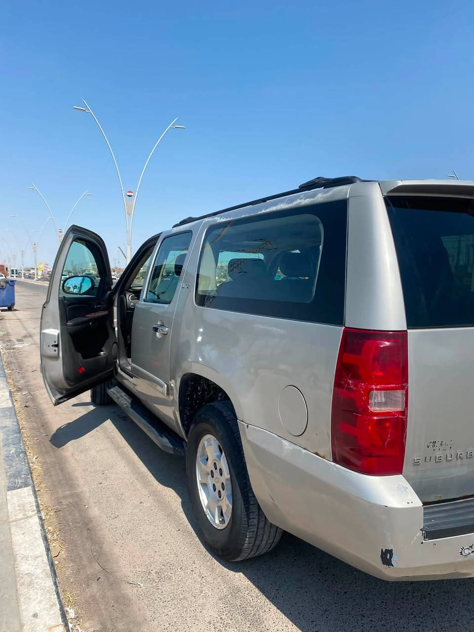 بيعع مستعجل كلش
تاهو ٢٠٠٨ فول مواصفات 
ادوات ادوات 
كشنات تدفئه وتبريد 
LTZ فول للاخير 
السياره مرتبه 
مكانها البصره شط العرب الجزيره 
السعر ٤٣ وبيها مجال بسيط 
 
***********
***********
