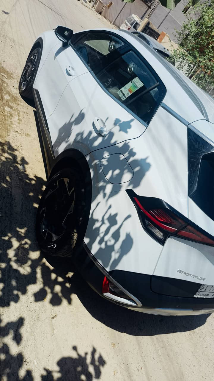 🚘 كيا سبورتاج خليجي للبيع
موديل 2023

ماشيه 21000

السياره مكفول من كلشي  وخاليه من البارد والصبغ والتبديل

🔹 ويل  19 

🔹 بصمتين ✌

🔹 تشغيل بالبصمة وعن بُعد

🔹 شحن لاسلكي للموبايل 📱

🔹 شاشة متصلة

🔹 مقاعد قماش

🔹 كرسي كهربائي

🔹 تدفئة الكراسي 

🔹 تدفئة الستيرن 

🔹 مكيف تبريد قطعتين ❄️

🔹 أنظمة قيادة متعددة

🔹 نظام ترحيب

🔹 ضمان الشركة الدولية 🏢 

🔹السعر 20500 $

📍 السيارة نظيفة وداخله بالضمان

للاتصال ***********
مكاني بغداد الدوره
