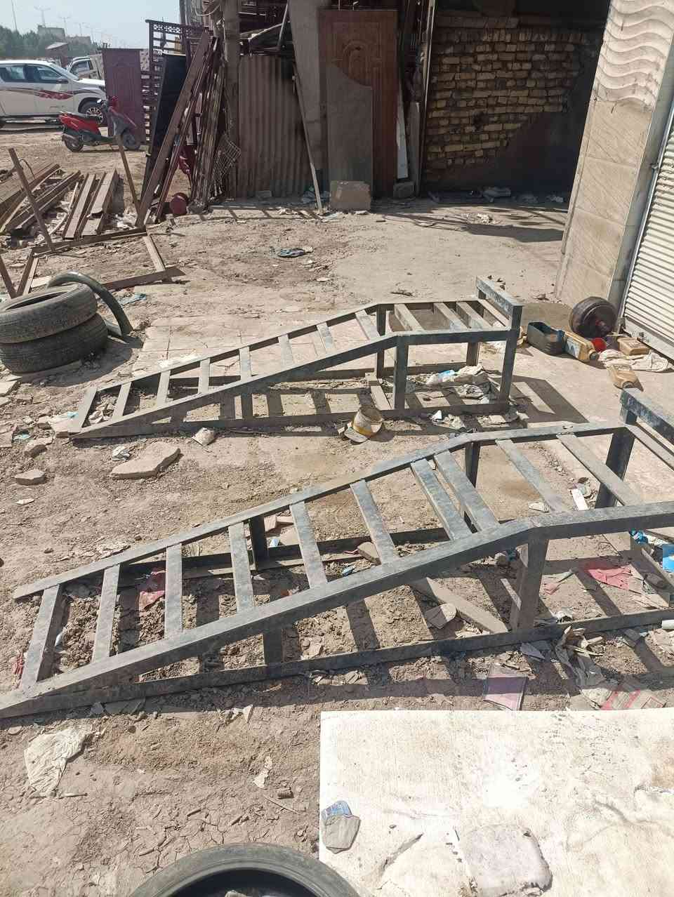 تايرات مستعمله مال فتح 25 زوج تعزيله مال محل كلهن ب 225 ابيعهن شلع قياساتهن 19 14 16 18 17 15 رمبات مال دهن طولهن مترتين حديد تزكام زاويه تتحمل كل السيارات سعرهن 250, راف مال دهن حديد اربع خانات طوله مترتين ب 70, حوض مال تايرات سعره 40, مكاني بابل الحله رقم ***********
