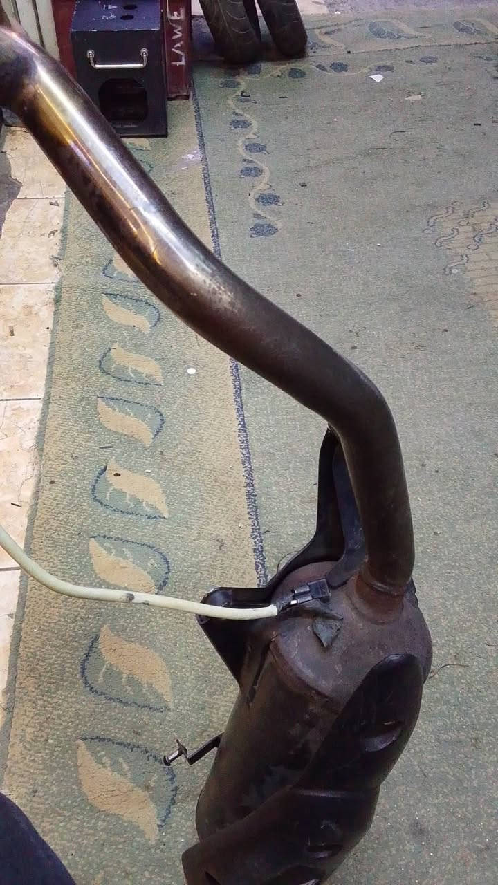 السلام عليكم شباب صلنصه أصلي ماب تفصبخ موتجاري دبل بوشه وحساس واقية اصلية لاكسر ولا لحيم للبيع بسعر مناسب توصيل موجود ***********واتساب
