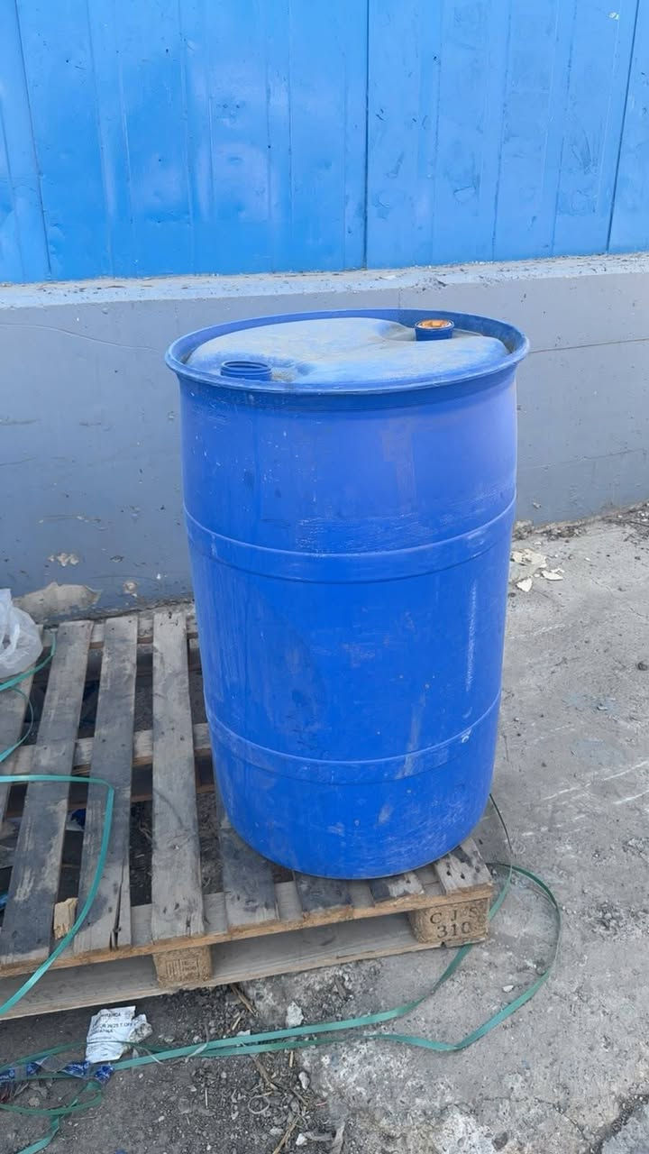 برميل 220 لتر نظيف جدا (مغسول)
***********
