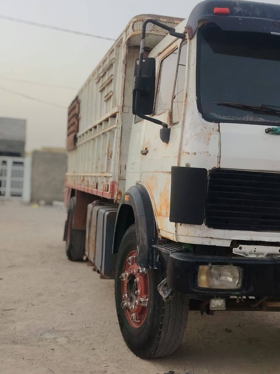 البيع ألبي الموديل 83 مكينه 28 محسن كيرا 160 مسجل القدر ماطوره رقم بغداد تحويل مباشر اجازه للعمل كفاله عام بي واتساب***********
