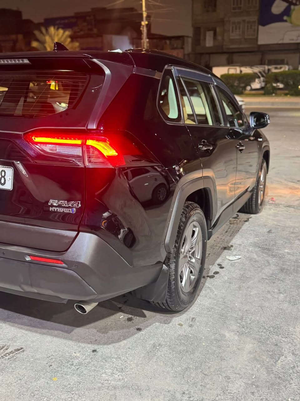 راف فور خليجي موديل 24عبد اللطيف جميل
مكفوله من صبغ 

ملاحظة: سياره مغلفه ppf

ماشيه:22,000الف

مكان :بغداد

للاستفسار: ***********

السعر:27,500$
بيه مجال بسيط❤️
