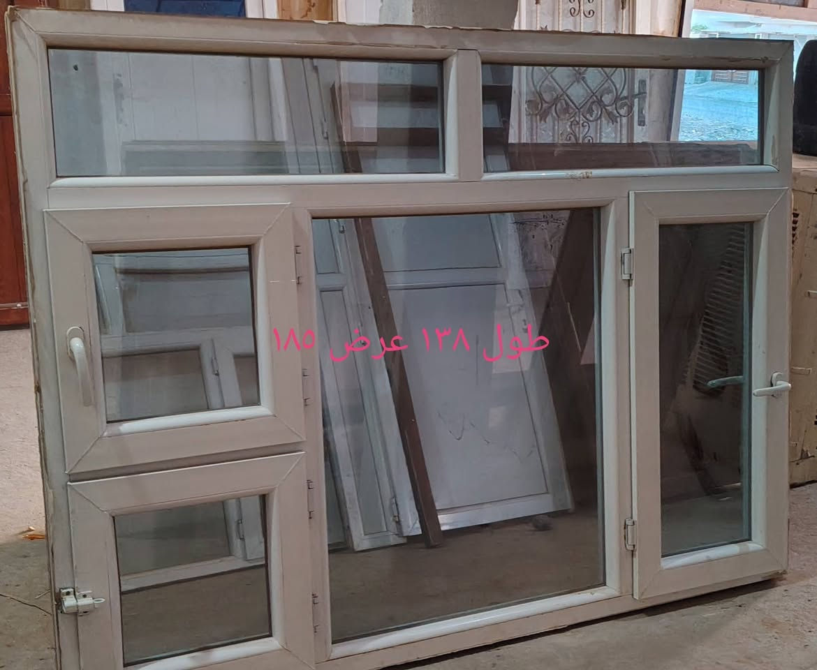 ابواب شبابيك للبيع حديد و بلاستك شي ع شي 85
كل باب و شباك مكتوب عرض في طول
اتصل ع رقم ***********

نص مكتوب في الصور:
- ٣٥ عرض ١٩طول
- طول ١٦٢ عرض ٧٥
- طول ١١٠ عرض ١٨١
- طول ۱۳۸ عرض ۱۸۰
- طول ١٤٠ عرض ١٨٠