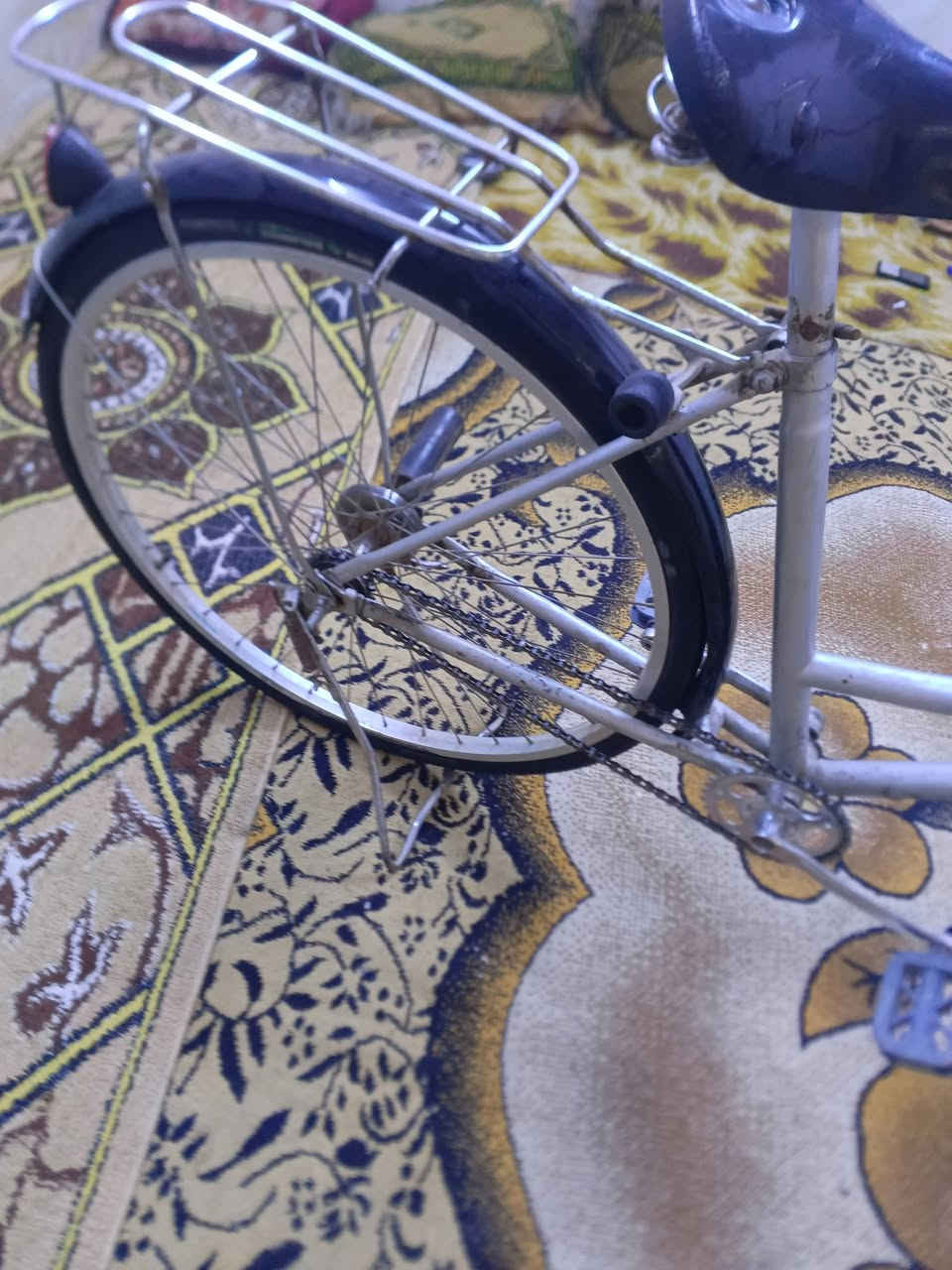 السلام عليكم من رخصه مدير الكروب متاح بايسكل حجم 26 بايسكل كله جديد مكاني كربلاء قريب مدينه سيد الأوصياء سبب البيع محتاج واريد ابيع الشراي يتصل وبي خير ويدلل مامتواجد خاص وهذا رقمي ***********
