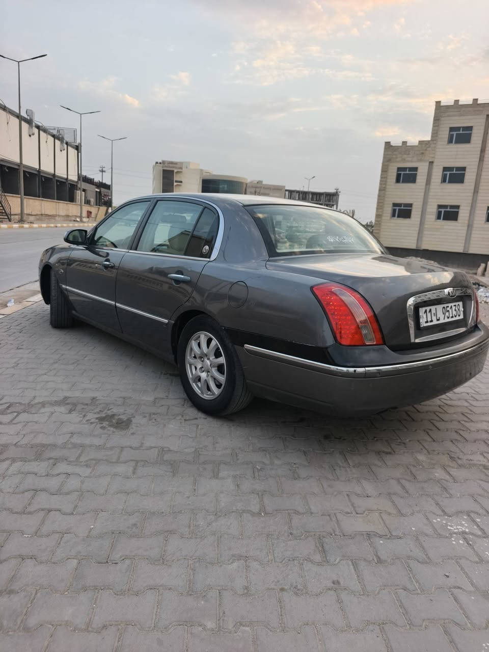 السلام عليكم كيا اOPIRUS موديل 8 مكفوله كفاله عامه مكينه 3800 V6 مواصفات فتحه كامره اماميه خلفيه تبريد تدفئه كشنات كهربائي تبريد تدفئه كشنات رقم بغداد انكليزي  لسعر 105 للاتصاال ***********/***********

