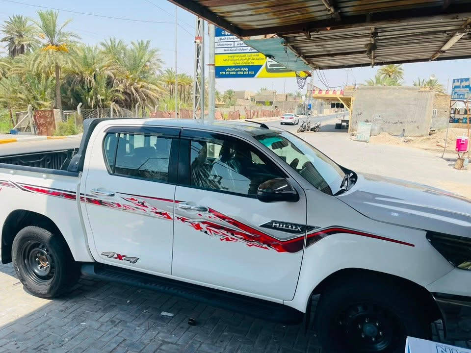بيك أب فورويل
2024
مبدل بنيد وبارد جاملغ
ماشيه 188الف 
اتصال +واتساب 
***********
