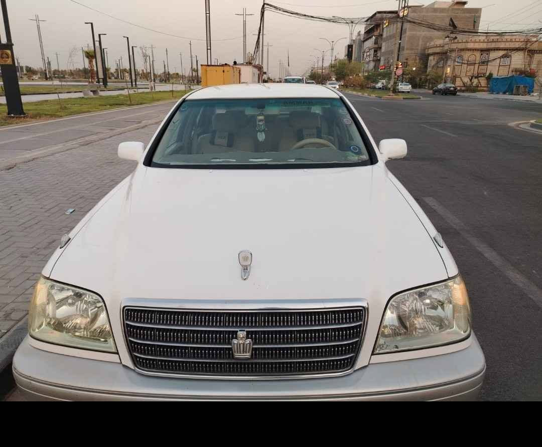 كراون ملكه مكفول اربع دگم بأسمي رقم بصره مكفوله السياره عالبلاد السعر ١٣٠ وبيها مجال قليل للتواصل *********** Singapore
