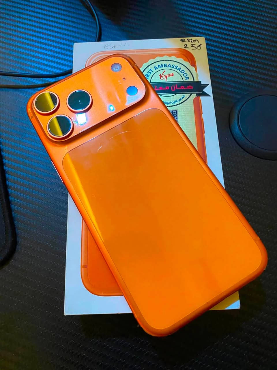 سلام عليكم للبيع ✅
ايفون 17 pro max 📲 
ذاكرة 256 🗃️
بطارية 98 🔋 
لون برتقالي 🧡
كامل ملحقات 📦
ايسم 🤏🏻
كارتون مطابق 🎁
نضيف جدا 
تواصل واتساب ***********
