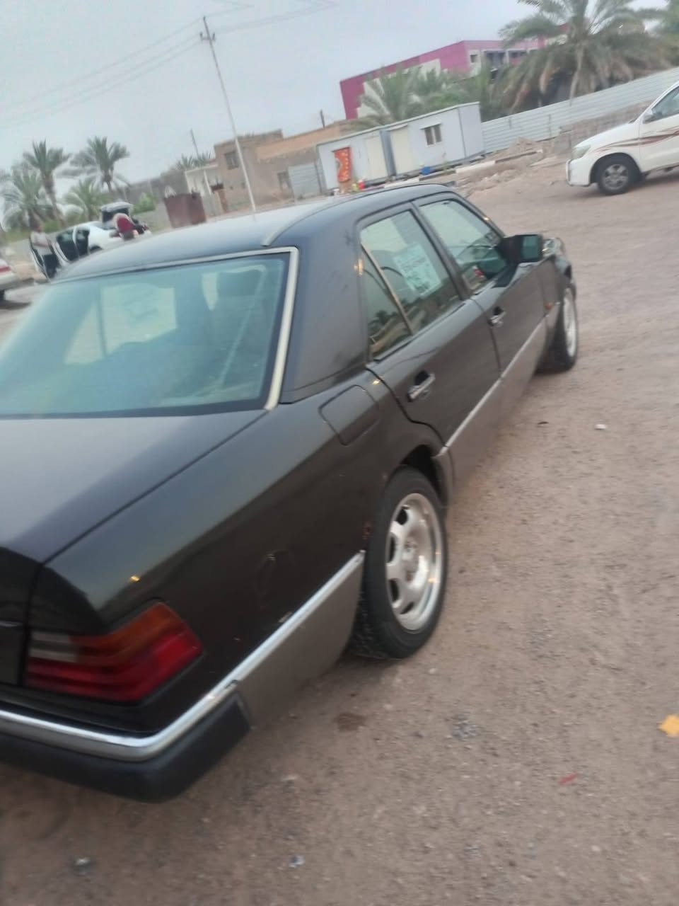 السلام عليكم للبيع دب موديل 91 مكينه 2 ونص تبريد شغال سياره جاهز من حداده ومكينه وكير تخم تايرتراي وين ما يعجبك 
البصرة قضاء المدينة بني منصور رقم الهاتف ***********
