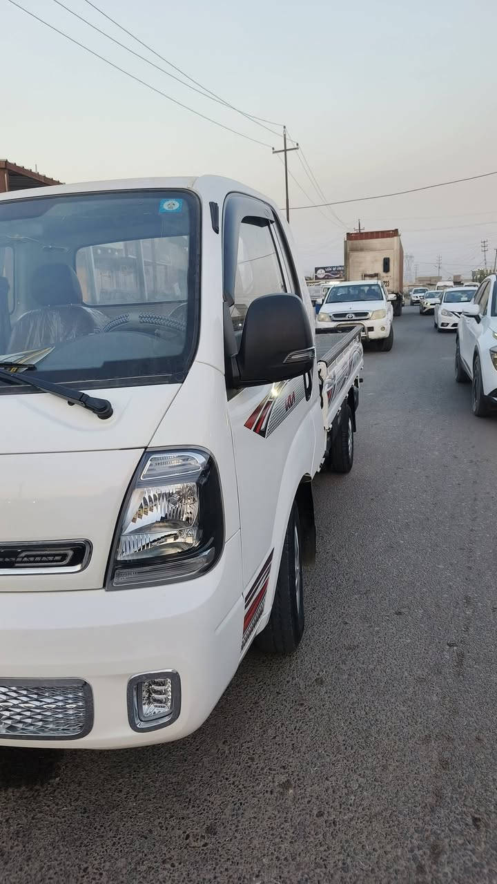 سلام عليكم للبيع كيا حمل موديل2026 رقم بغداد تحويل مباشر سياره جديده مكفوله كفاله عامه بعدها عل وضع الشركه وارد اردني فول سستم دوشمه غلاف بدي دبل ايرباك شاشه سياره كلش جديده ماشيه ٤٧ الف حقيقي تخم تاير شركه جواها سبير منازل سياره جاهزه 
مكاني بغداد للستفسار اتصل
***********
سعر ١٧٥ وبيها مجال حك الجيه
اخوان الشراي مباشر عقد مرور غير ذالك مابيع رجاءً
