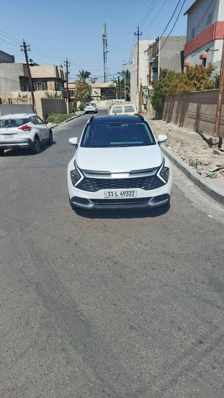 السلام عليكم للبيع كيا سبورتج ٢٠٢٤ خليجي فول موصفات بانورما بصمه كشنات كهرباء تتفئه بلكشنات صندوك كهرباء هندبريك بصمه تبريد قطعتين مري شفط مكينه٢٠٠دوش وبعد بيه هواي موصفات السباره مكفوله من الصبغ وتبديل ولبارد بصه طخه بصيط باب الخلفي عكس السائق على وظعه كير مكينه حداديه مكفوله وعلى وظع الشركه السياره ماشيه٣٧ الف السعر١٩٧ وبيه مجال للستفسار***********
